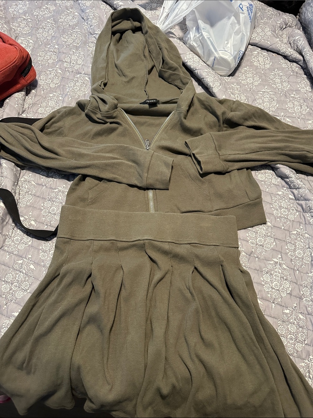 Forever 21 Olive-Tone Ribbed Zip Hoodie Set